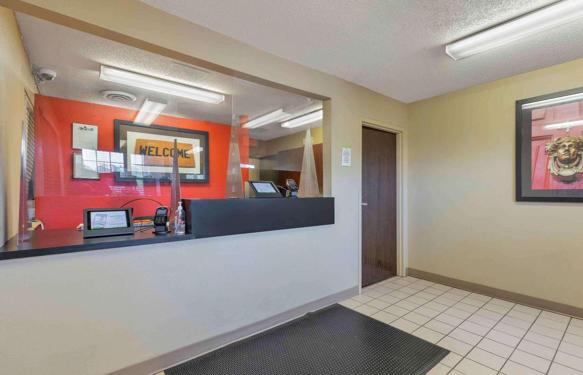 Extended Stay America Select Suites - Columbia - Ft Jackson Ngoại thất bức ảnh