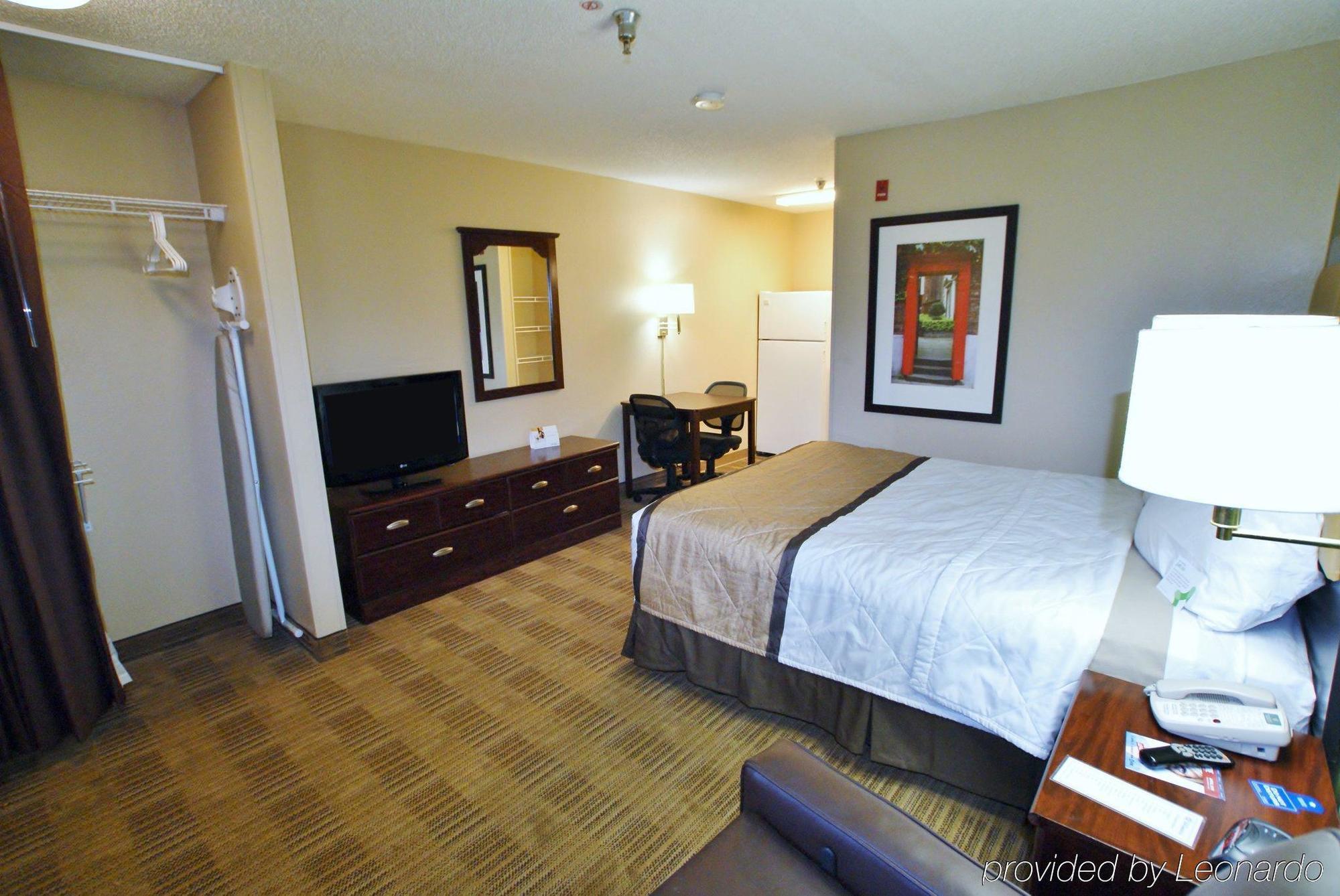 Extended Stay America Select Suites - Columbia - Ft Jackson Ngoại thất bức ảnh