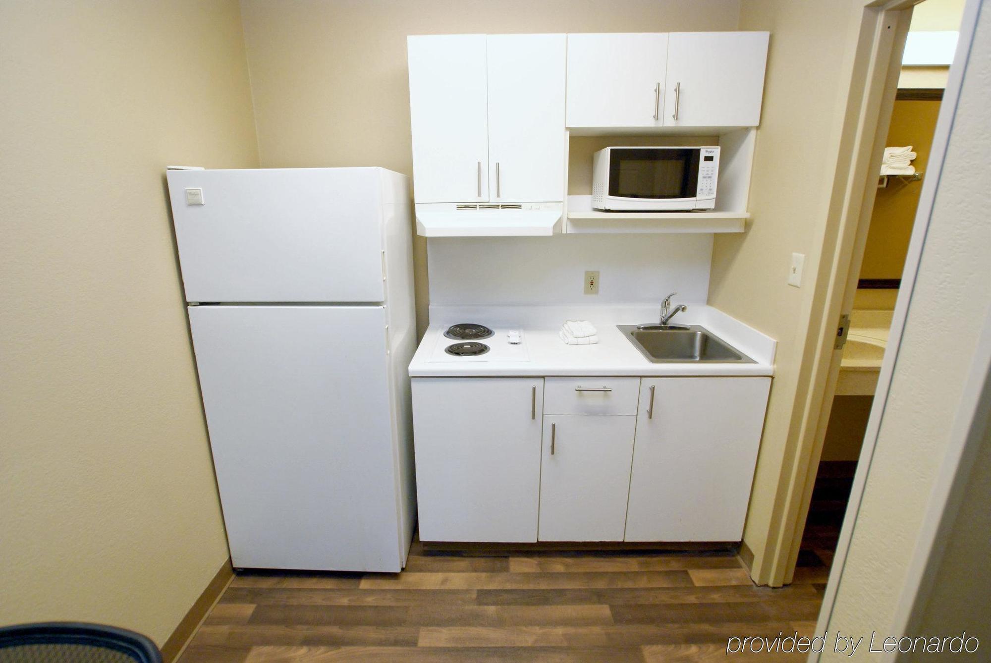 Extended Stay America Select Suites - Columbia - Ft Jackson Ngoại thất bức ảnh
